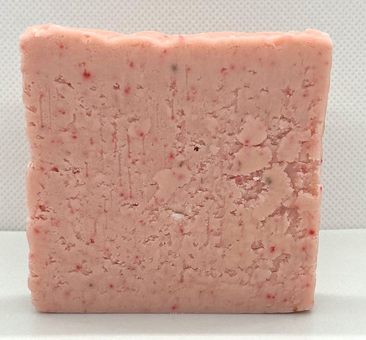 Strawberries & Cream Fudge
